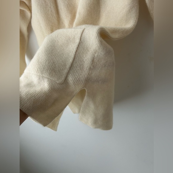 Vintage lambswool angora hair cream sweater - Picture 8 of 11
